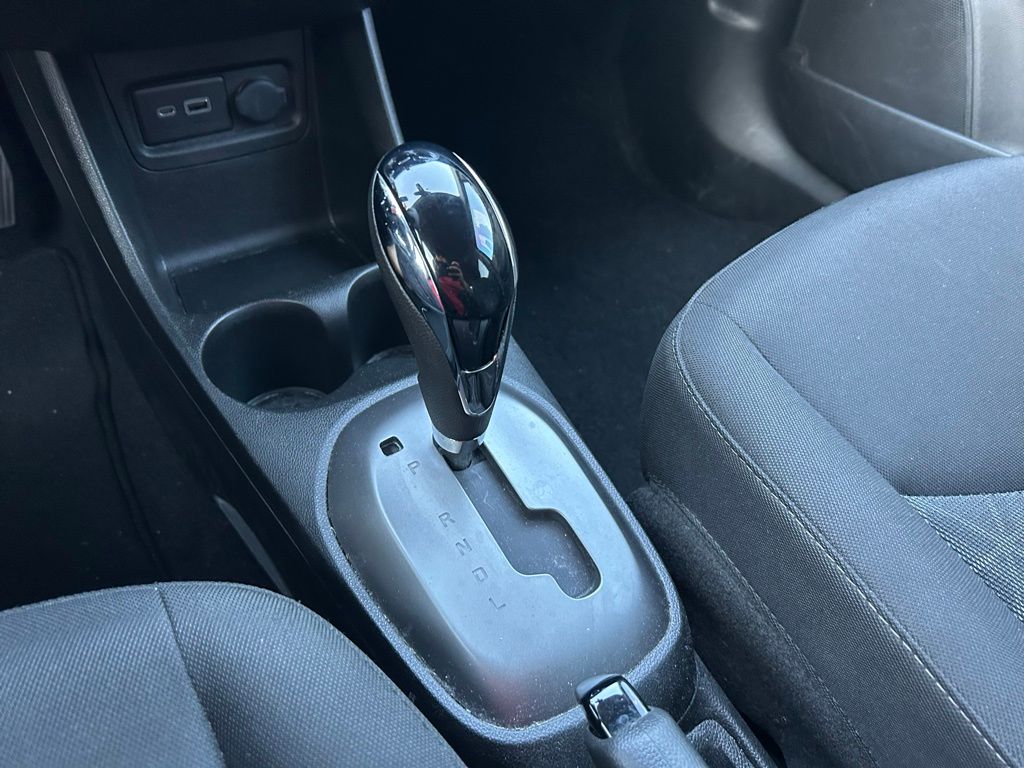 2020 Chevrolet Spark LS 23