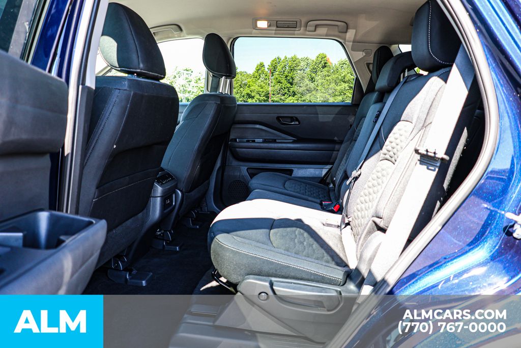 Used 2025 Blue Nissan SV image 19