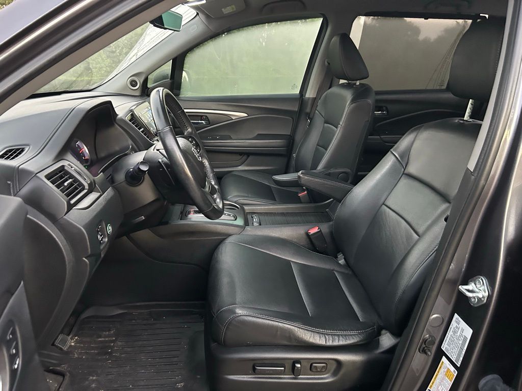 Thumbnail: 2021 Honda Pilot - 14