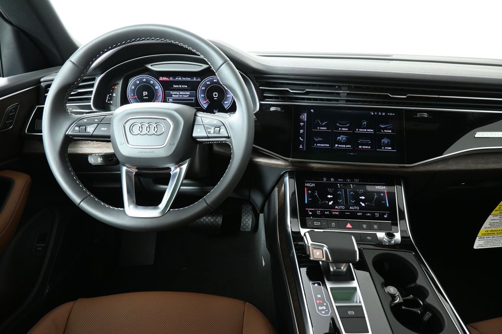 2024 Audi Q8 Premium Plus 4