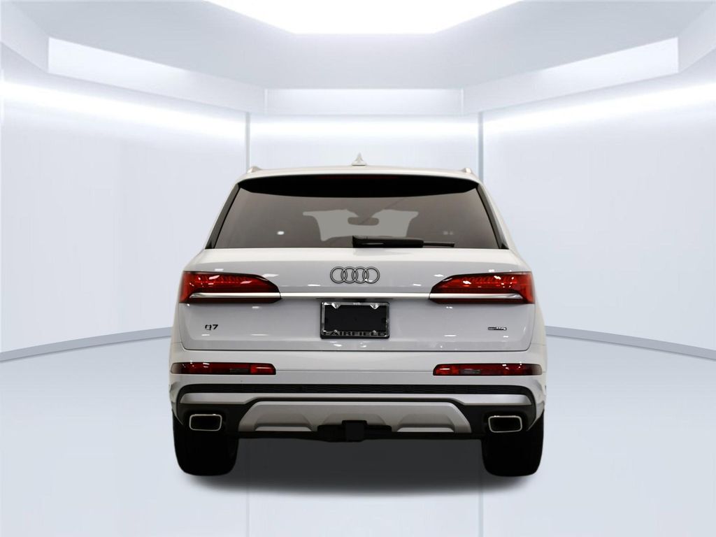 Thumbnail: 2025 Audi Q7 - 4