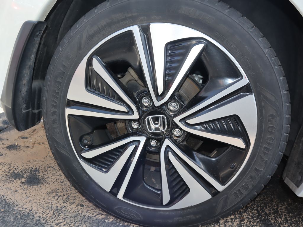 Thumbnail: 2016 Honda Civic - 16