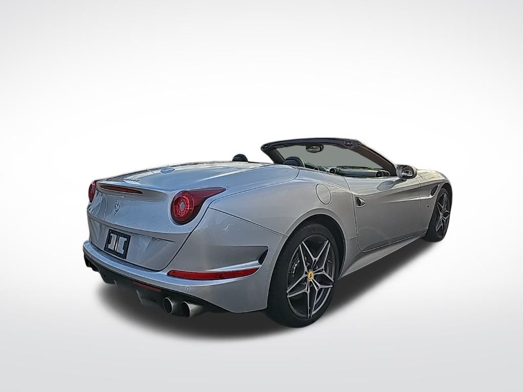 2016 Ferrari California T 5