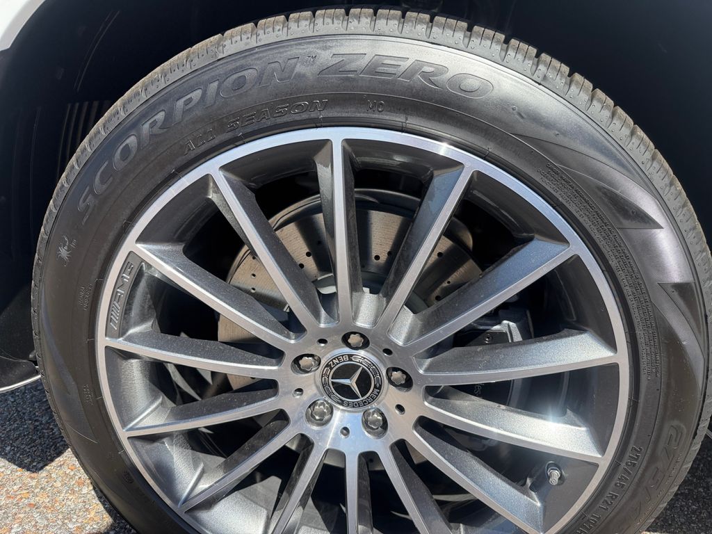 new 2026 Mercedes-Benz GLE car