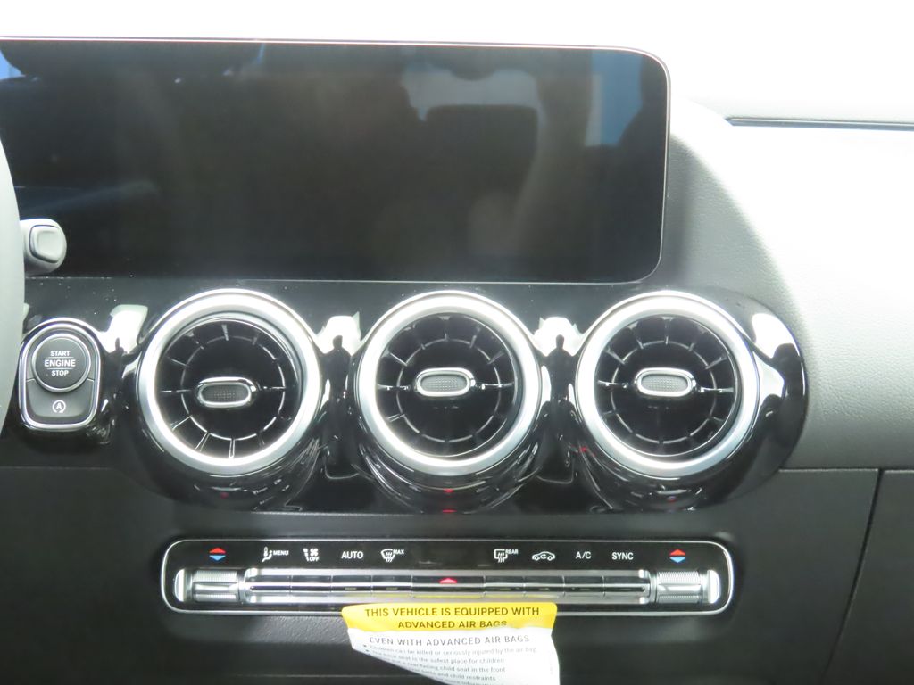 2025 Mercedes-Benz GLA 250 15