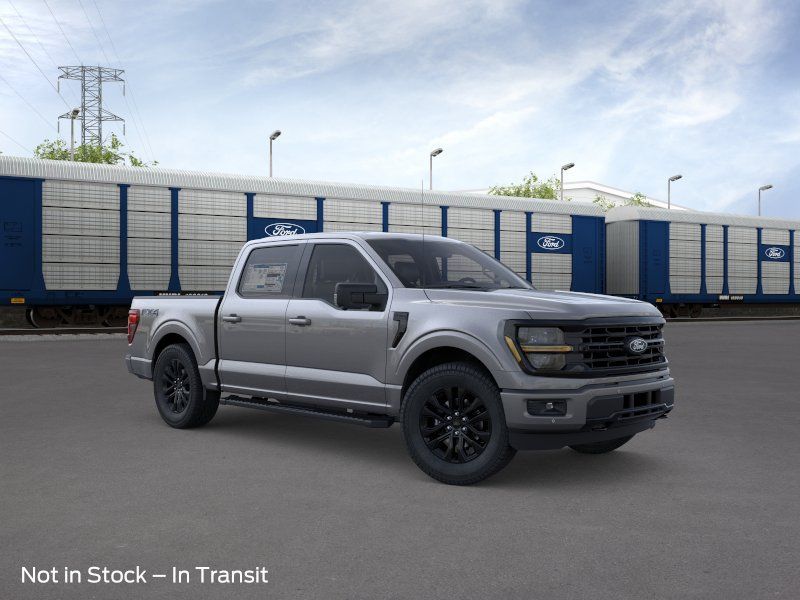 New 2026 Carbonized Gray Metallic Ford XLT image 7