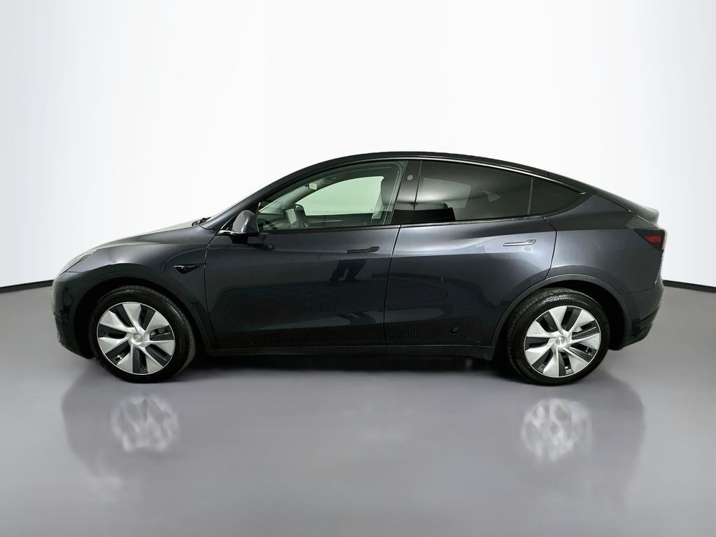 Thumbnail: 2024 Tesla Model Y - 8