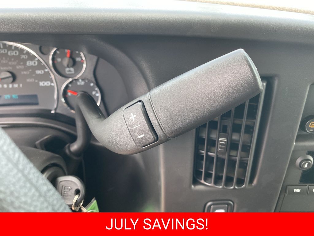 New 2026 Chevrolet Express 2500 Van