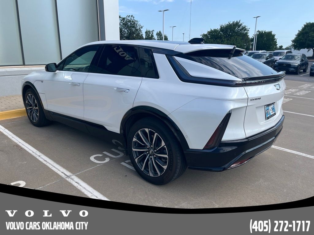 Used 2024 Cadillac LYRIQ Sport 2 with VIN 1GYKPVRL2RZ121551 for sale in Edmond, OK