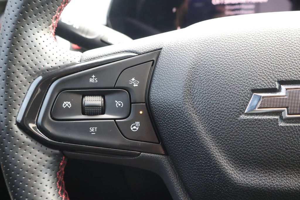 Thumbnail: 2024 Chevrolet Trax - 31