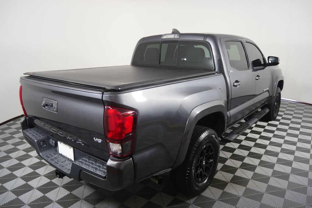 Thumbnail: 2022 Toyota Tacoma - 6
