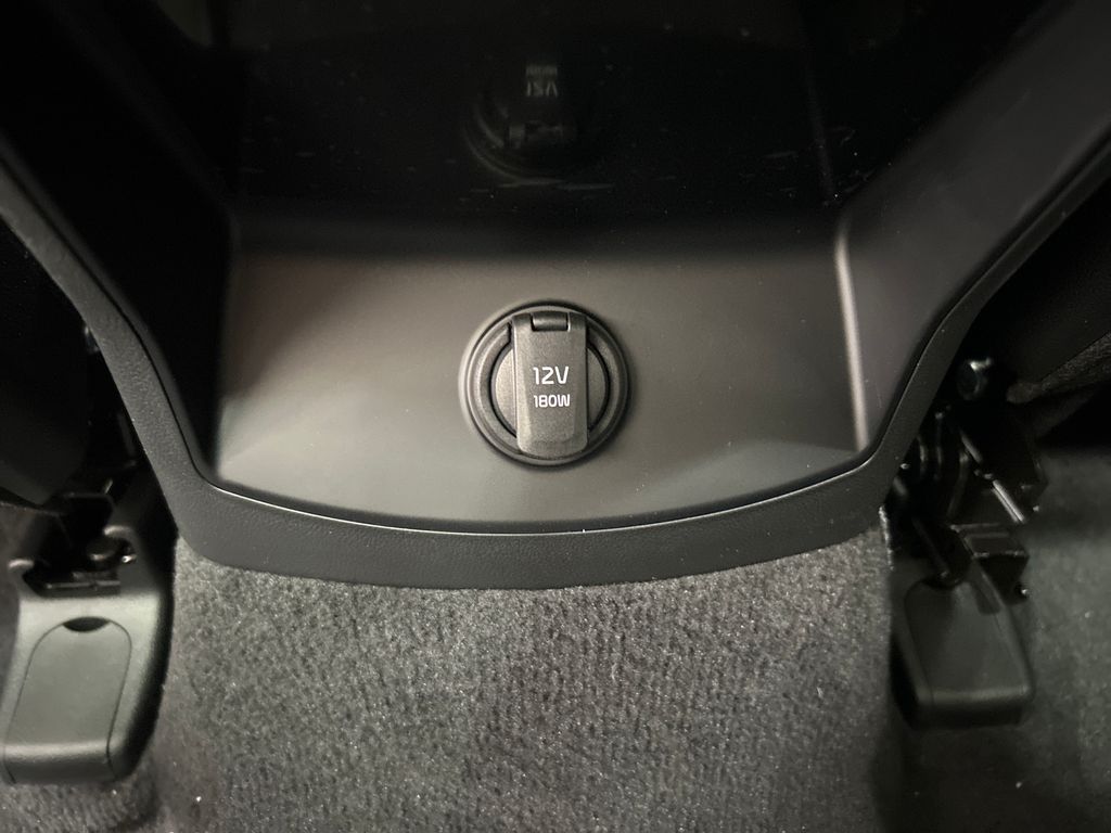 new 2025 Kia Sorento car, priced at $40,505