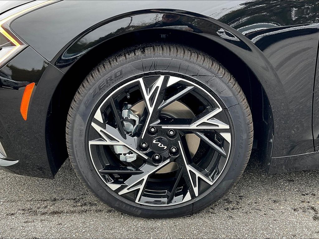 2026 Kia K5 — photo 7