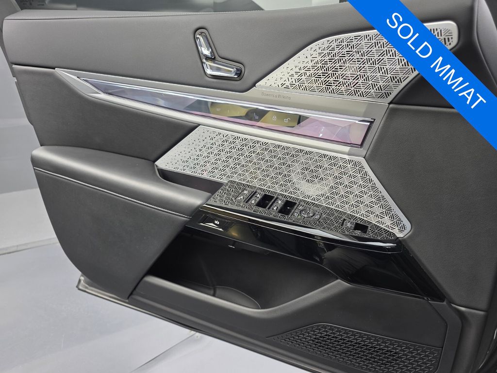 Certified Used 2023 Gray BMW 760i xDrive image 26