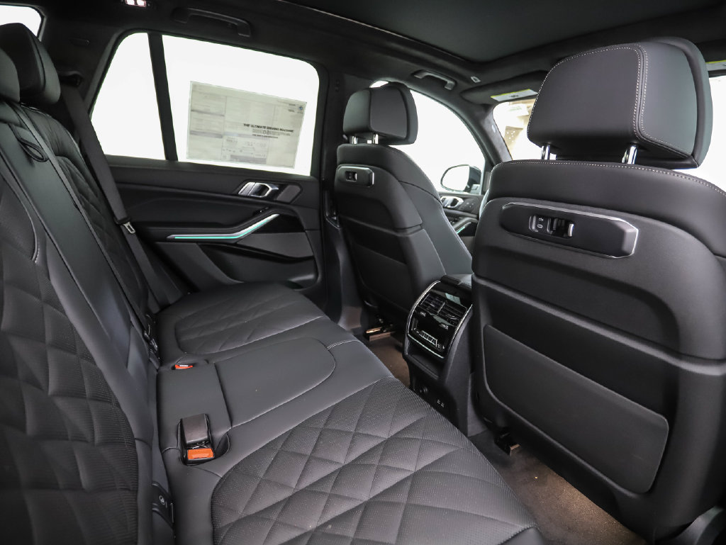 Thumbnail: 2026 BMW X5 - 26
