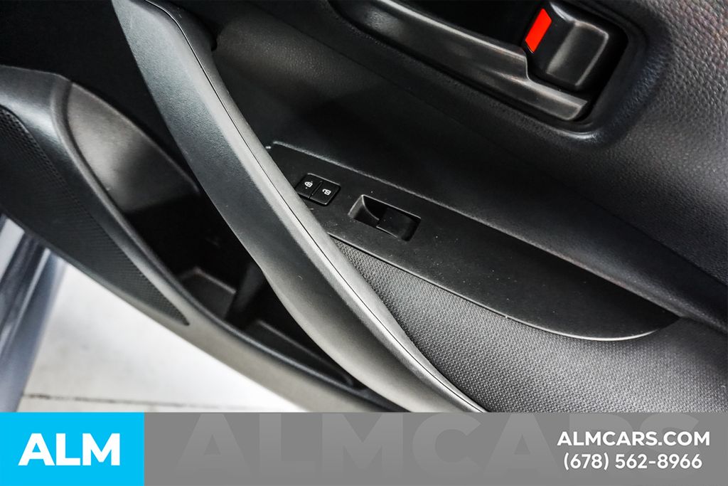 Used 2025  Toyota LE image 39