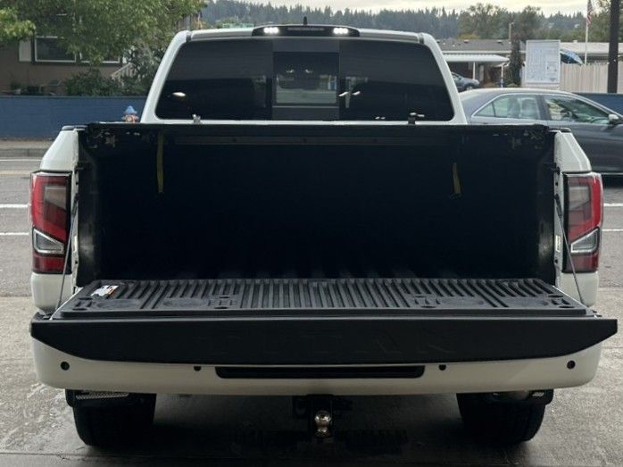 2023 Nissan Titan Platinum Reserve