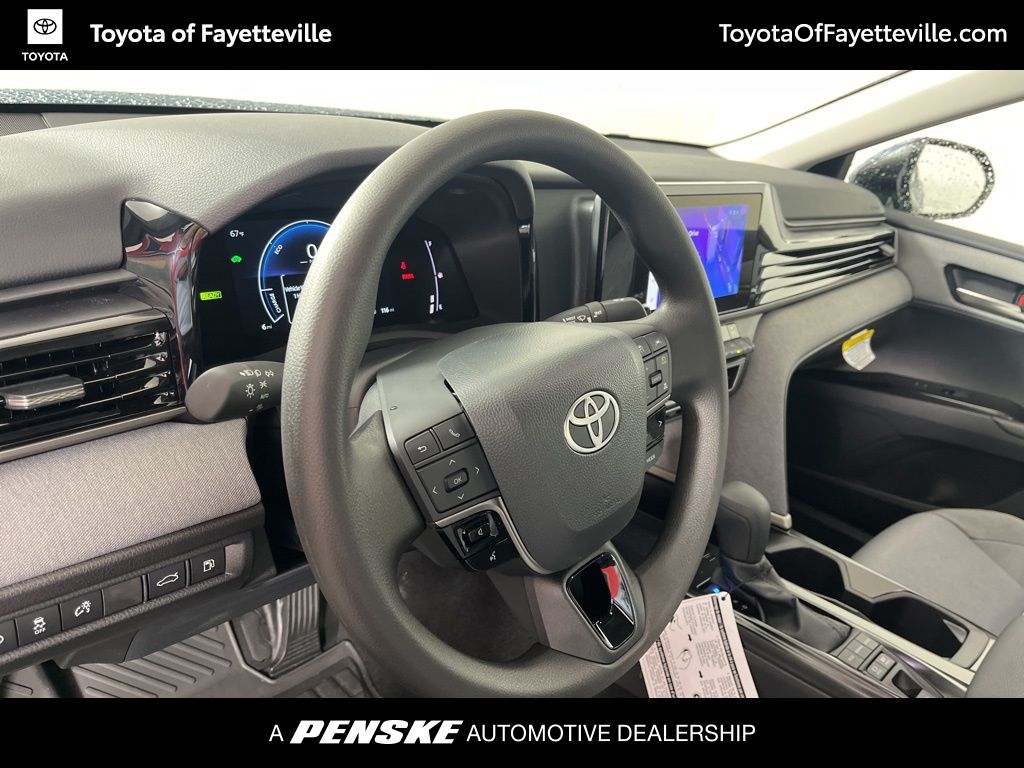 Thumbnail: 2025 Toyota Camry - 23
