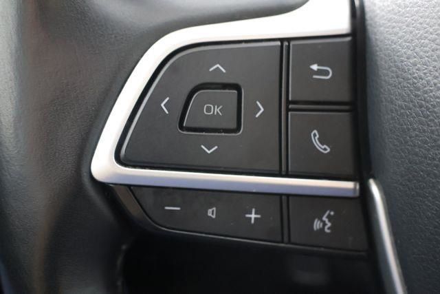 2024 Toyota Highlander XLE Midnight Black Metallic - Grieco Acura - Image 12