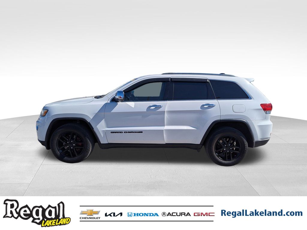 used 2018 Jeep Grand Cherokee car, priced at $15,392