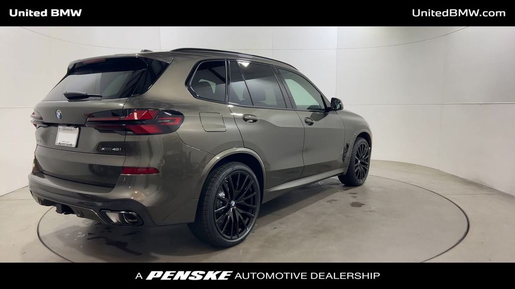 2026 BMW X5 xDrive40i 8