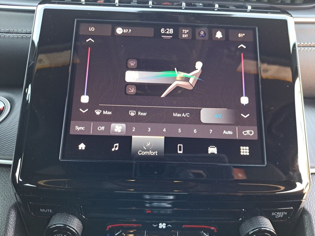 New Car 2025 Jeep Grand Cherokee  Laredo X For Sale Under $35,000 In Austin, Texas