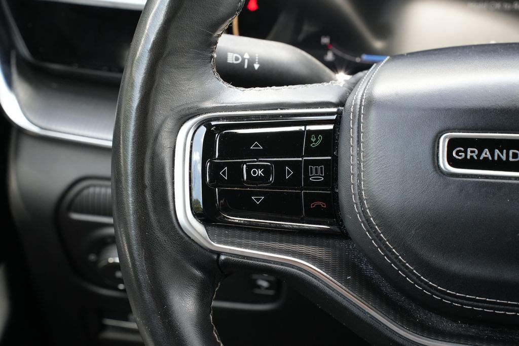 2024 Jeep Grand Wagoneer L Series II White/off-white at Victoria Chrysler Dodge Jeep Ram