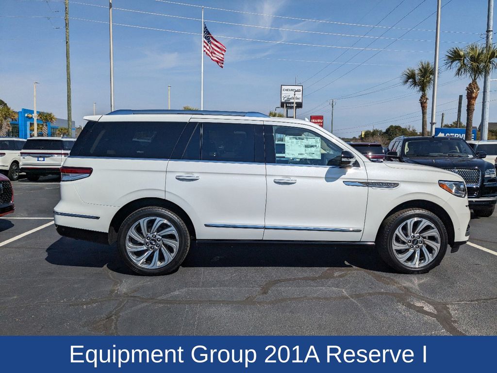 2024 Lincoln Navigator Reserve