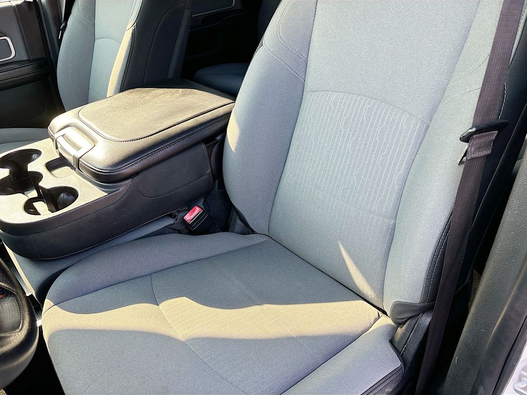 2021 RAM Ram 3500 Pickup Big Horn - Photo 20