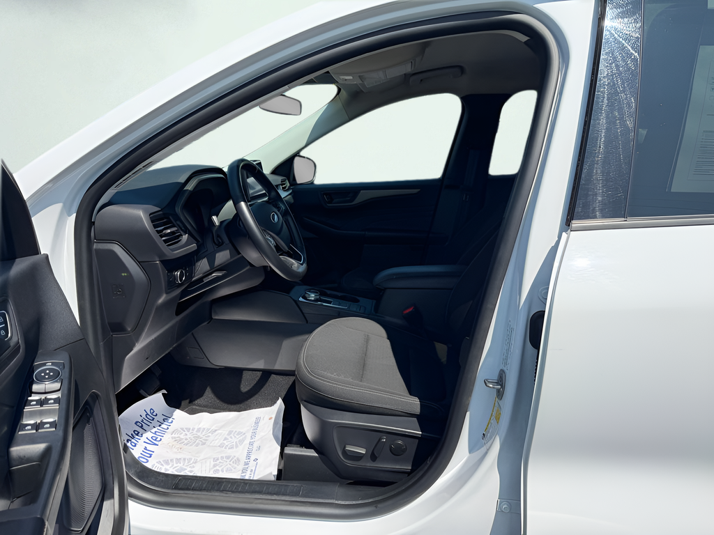 Used 2024 Ford Escape SUV