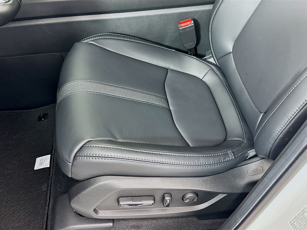 Thumbnail: 2025 Honda Pilot - 20