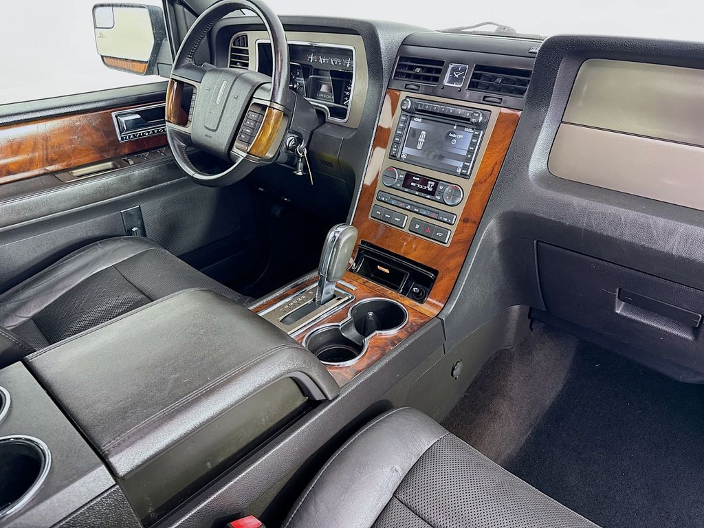 Used Car 2013 Lincoln Navigator L  Base For Sale Under $10,000 In Austin, Texas