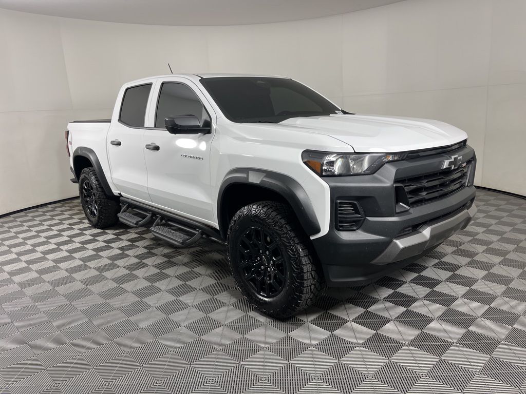 Thumbnail: 2025 Chevrolet Colorado - 14