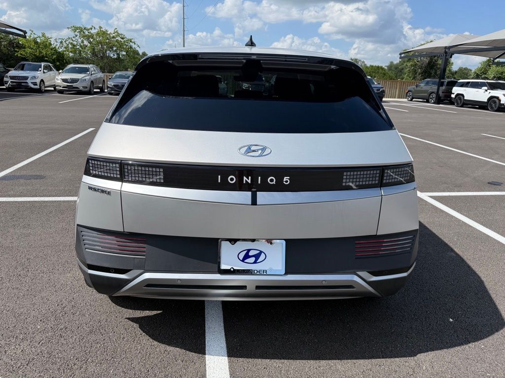 Thumbnail: 2024 Hyundai Ioniq 5 - 6