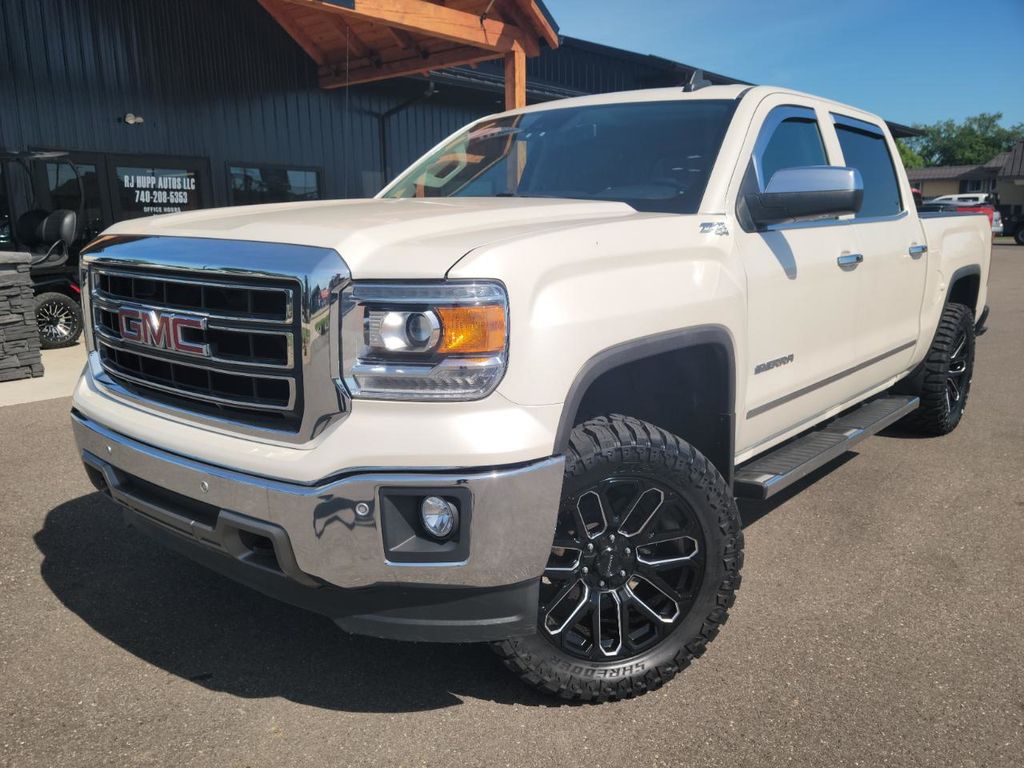 White Diamond Clearcoat 2015 GMC Sierra 1500 Pickup Truck Four-Wheel Drive 6-Speed Automatic Overdrive