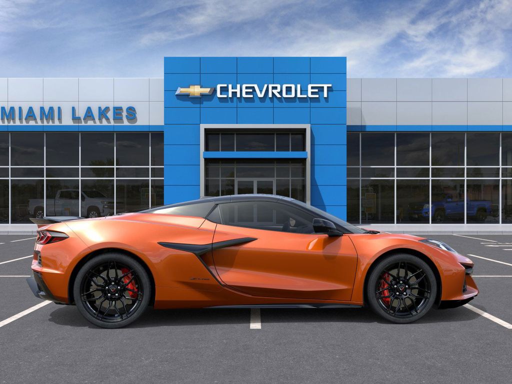 New 2026 Sebring Orange Tintcoat Chevrolet Z06 image 5