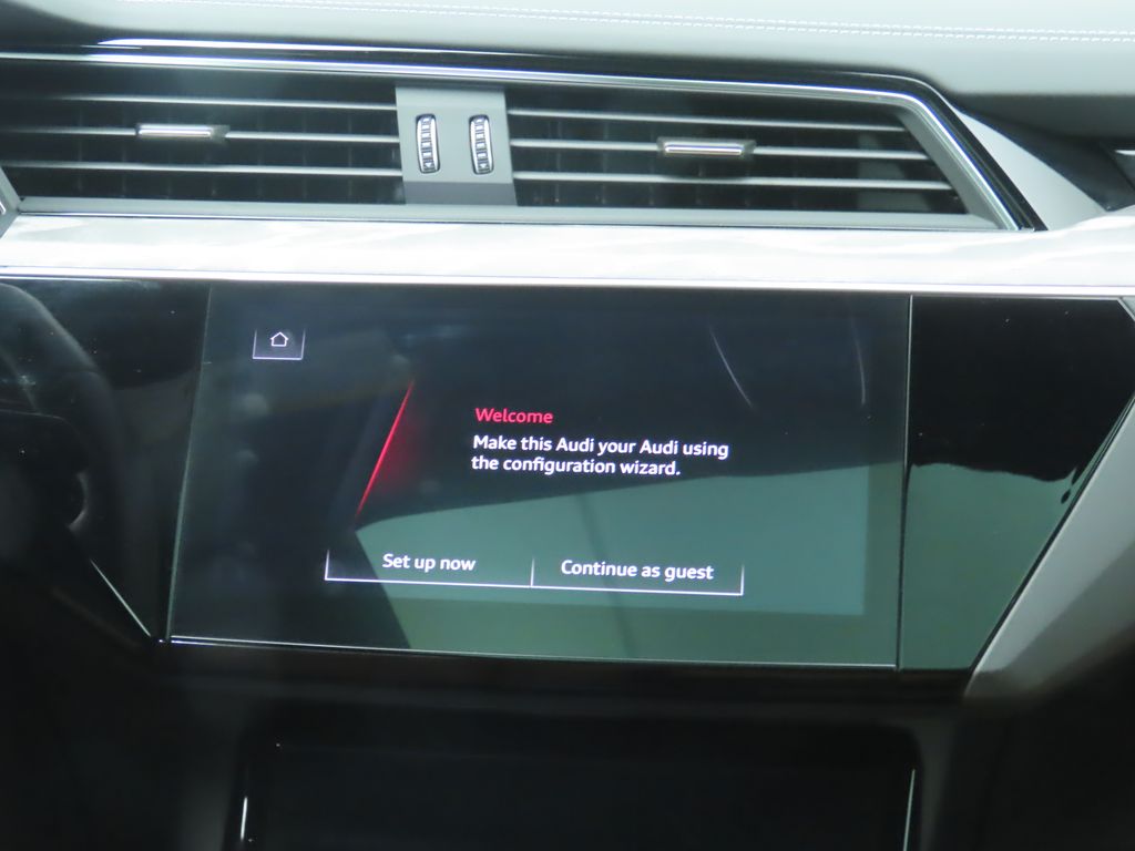 2023 Audi e-tron Premium 17
