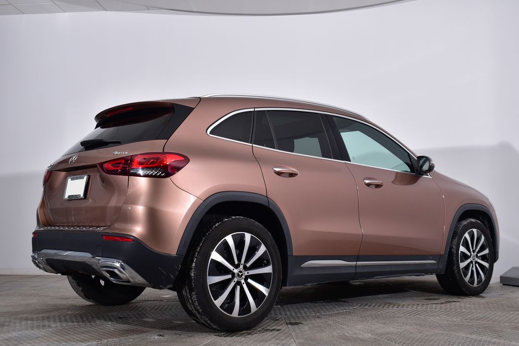 Thumbnail: 2022 Mercedes-Benz GLA - 7