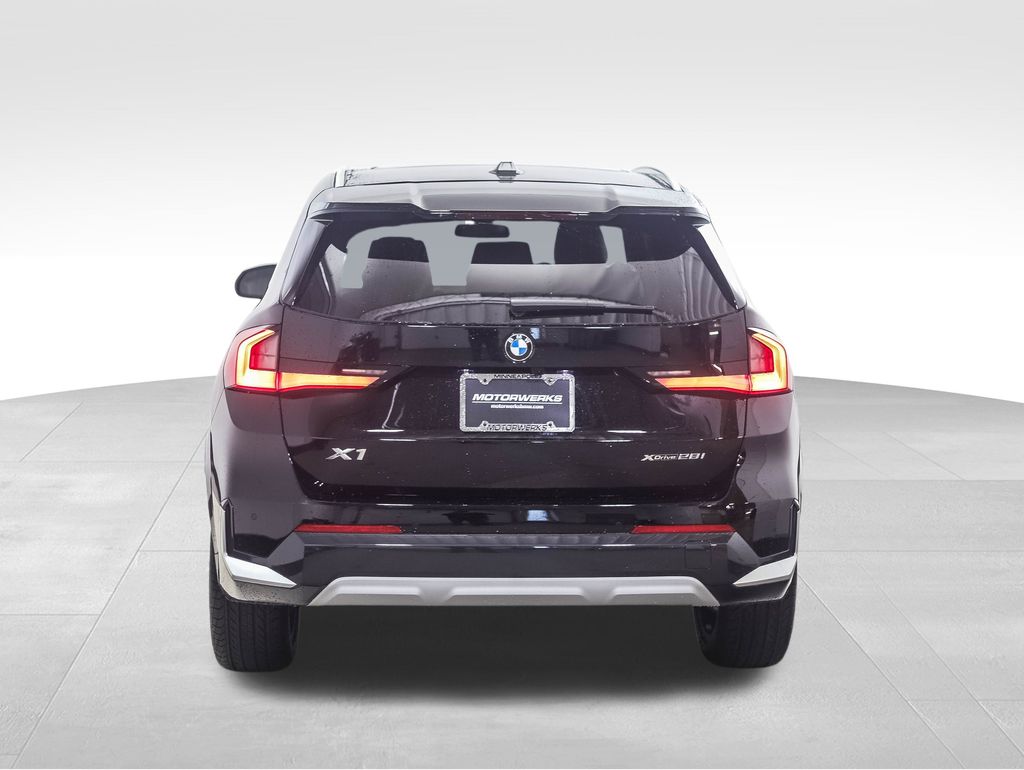 Thumbnail: 2026 BMW X1 - 4