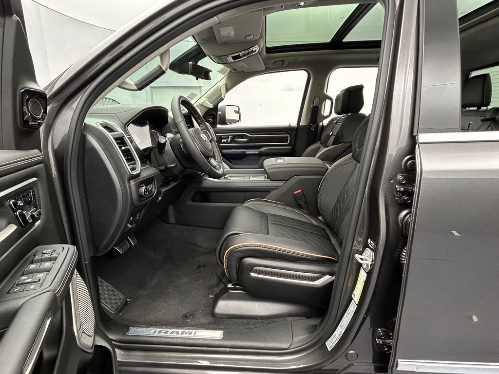 New 2026 Granite Crystal Metallic Clearcoat Ram Tungsten image 13