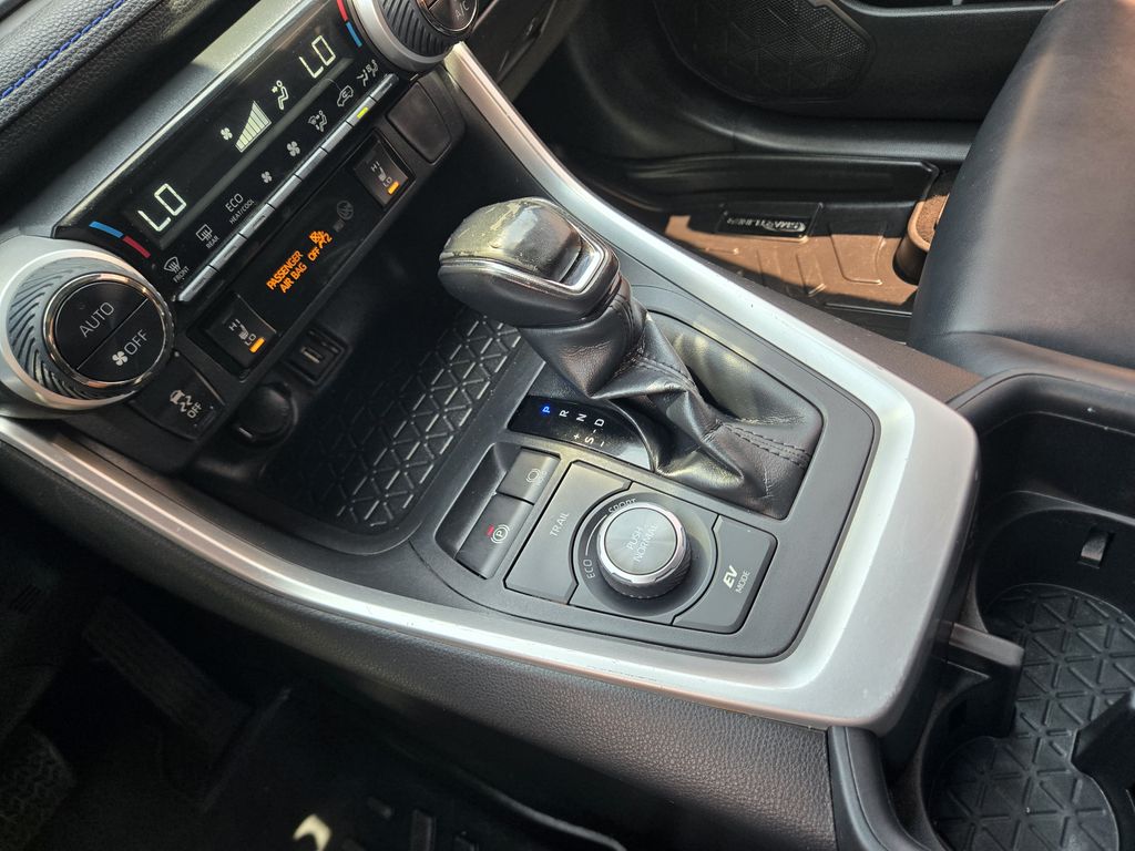 2022 Toyota RAV4 Hybrid XSE White at Toyota of Victoria