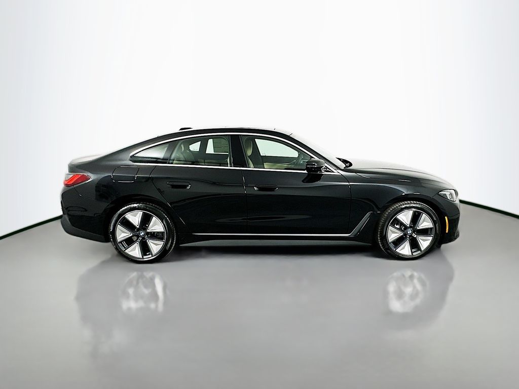 2025 BMW i4 eDrive40 4