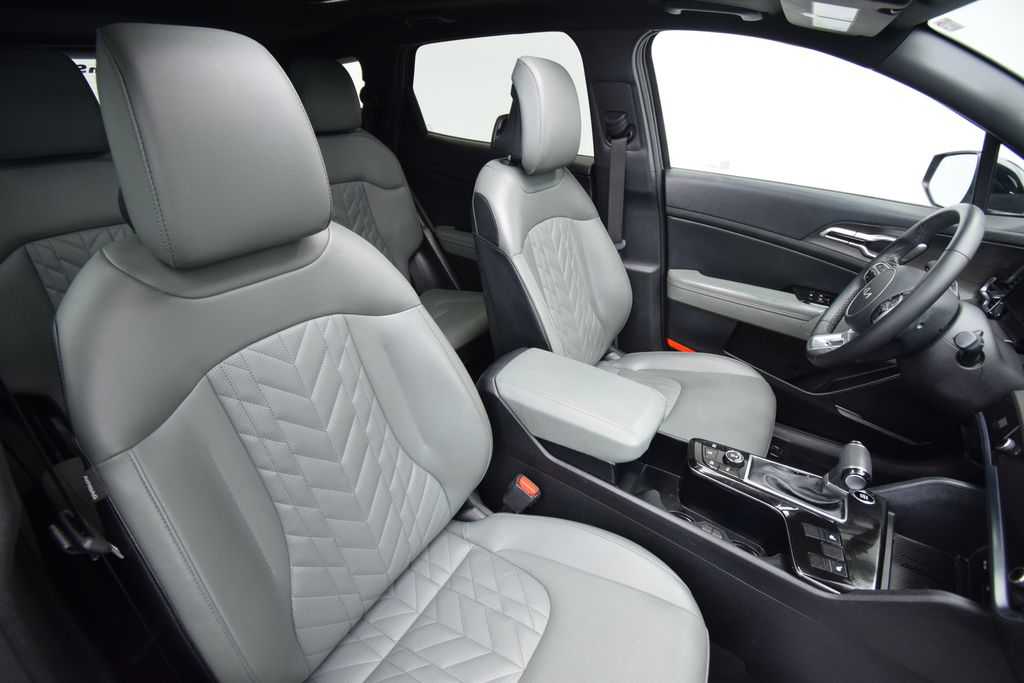 used 2023 Kia Sportage car