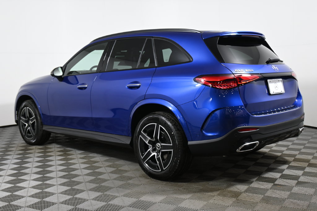 Thumbnail: 2026 Mercedes-Benz GLC - 5
