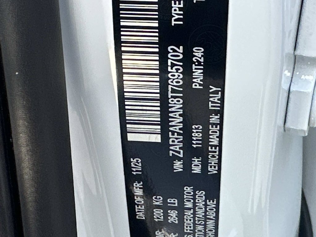 2026 Alfa Romeo Giulia Base - Photo 30