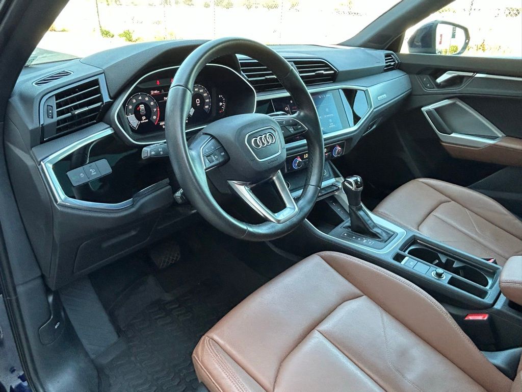 Used 2022  Audi Premium Plus image 16