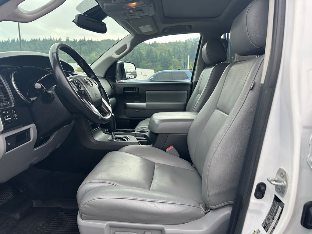 2021 Toyota Sequoia SR5