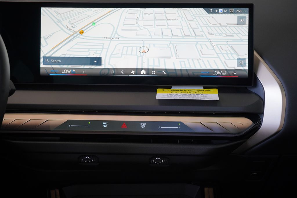 Thumbnail: 2025 BMW X3 - 14