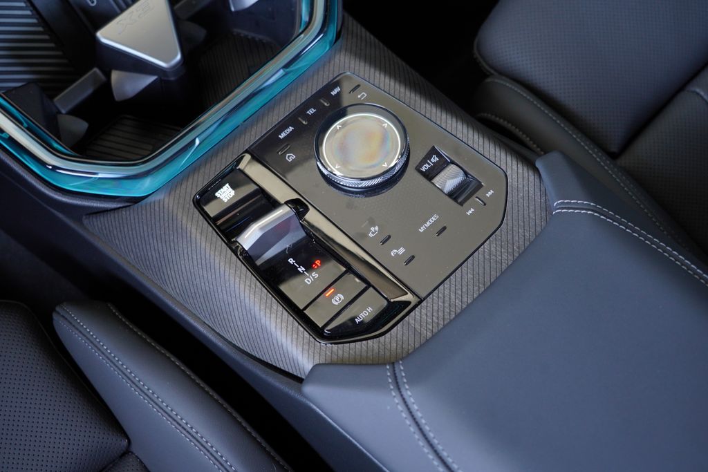 Thumbnail: 2026 BMW X3 - 18