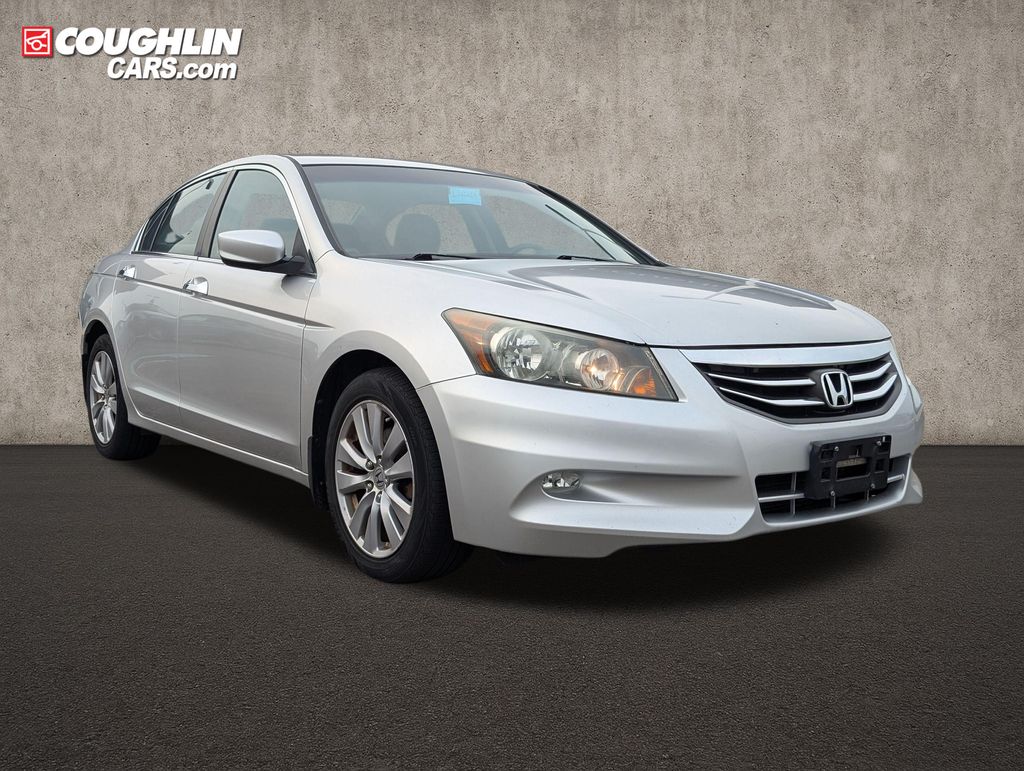 Alabaster Silver Metallic 2012 Honda Accord Sedan Front-Wheel Drive 5-Speed Automatic Overdrive